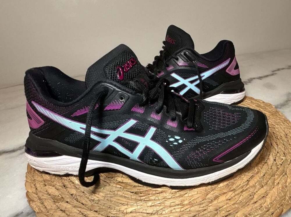 Asics GT-2000 7 Running Shoes Black Purple Skylight size 10